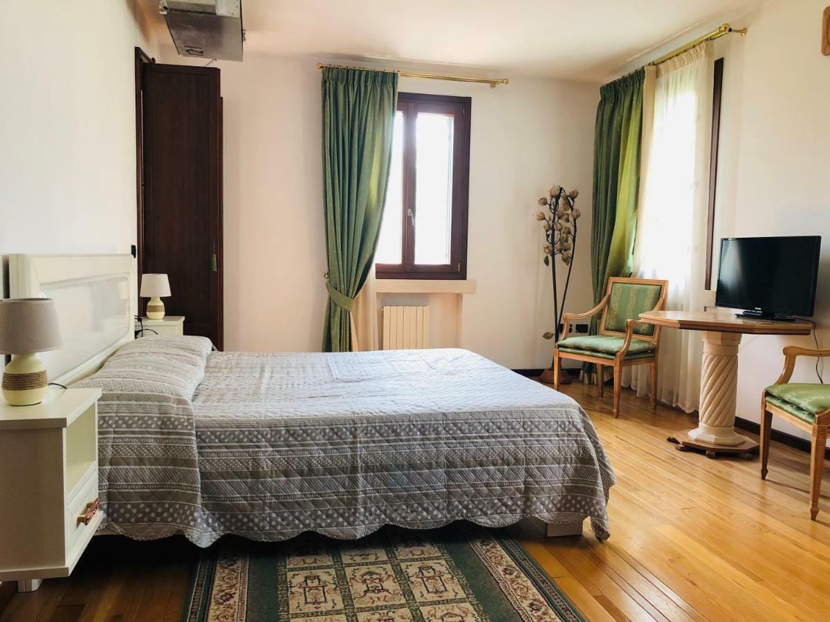 Villamoreno Merlara Εξωτερικό φωτογραφία